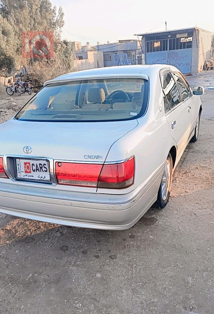 تويوتا كراون